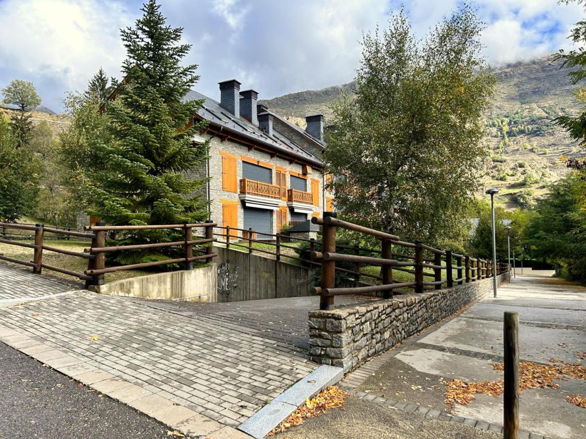 Atic De Luxe I Rustic A Esterri D'Aneu By Rural D'Aneu 外观 照片