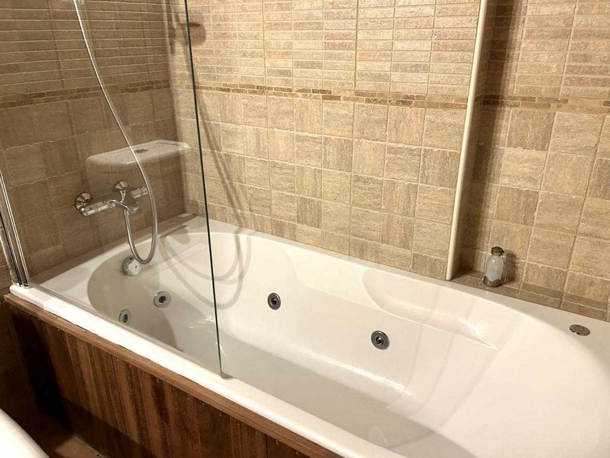 Atic De Luxe I Rustic A Esterri D'Aneu By Rural D'Aneu 外观 照片