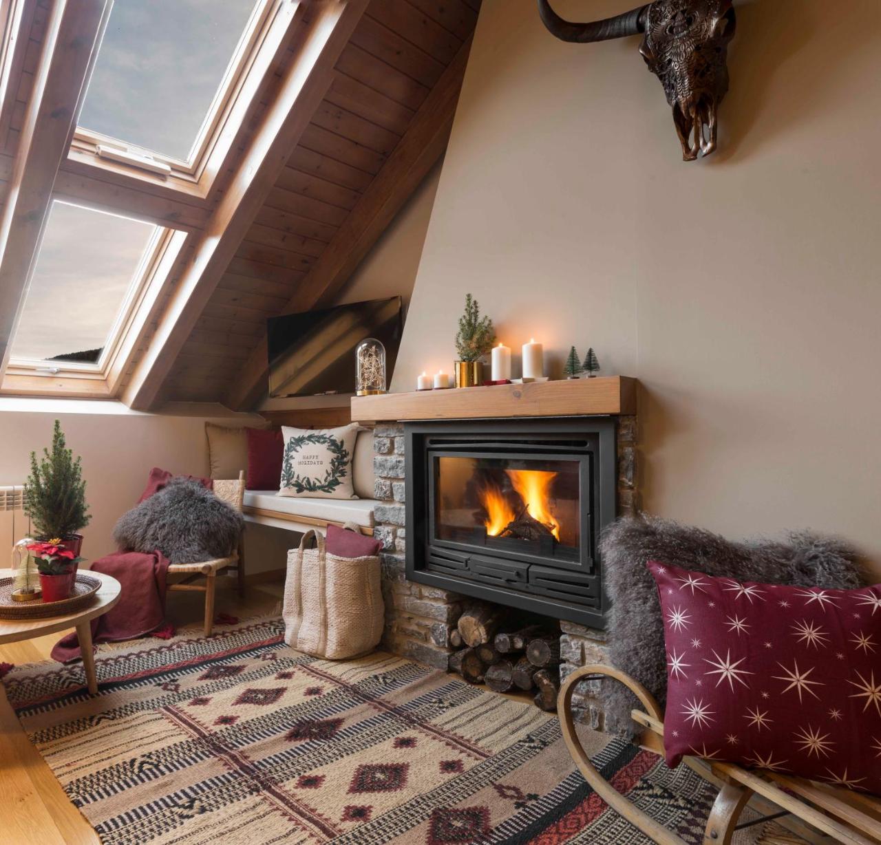 Atic De Luxe I Rustic A Esterri D'Aneu By Rural D'Aneu 外观 照片